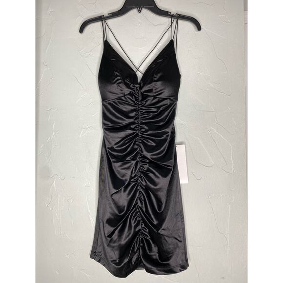 Emerald Sundae Ruched Body-Con Mini Dress  Cocktail Dress - Picture 4 of 8